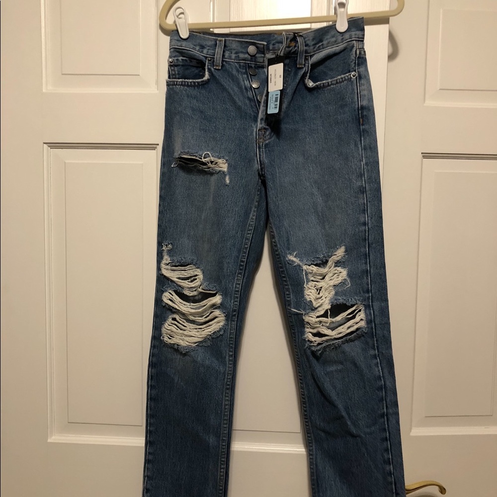 CARMAR Los Angeles jeans. NWT. Size 25.
